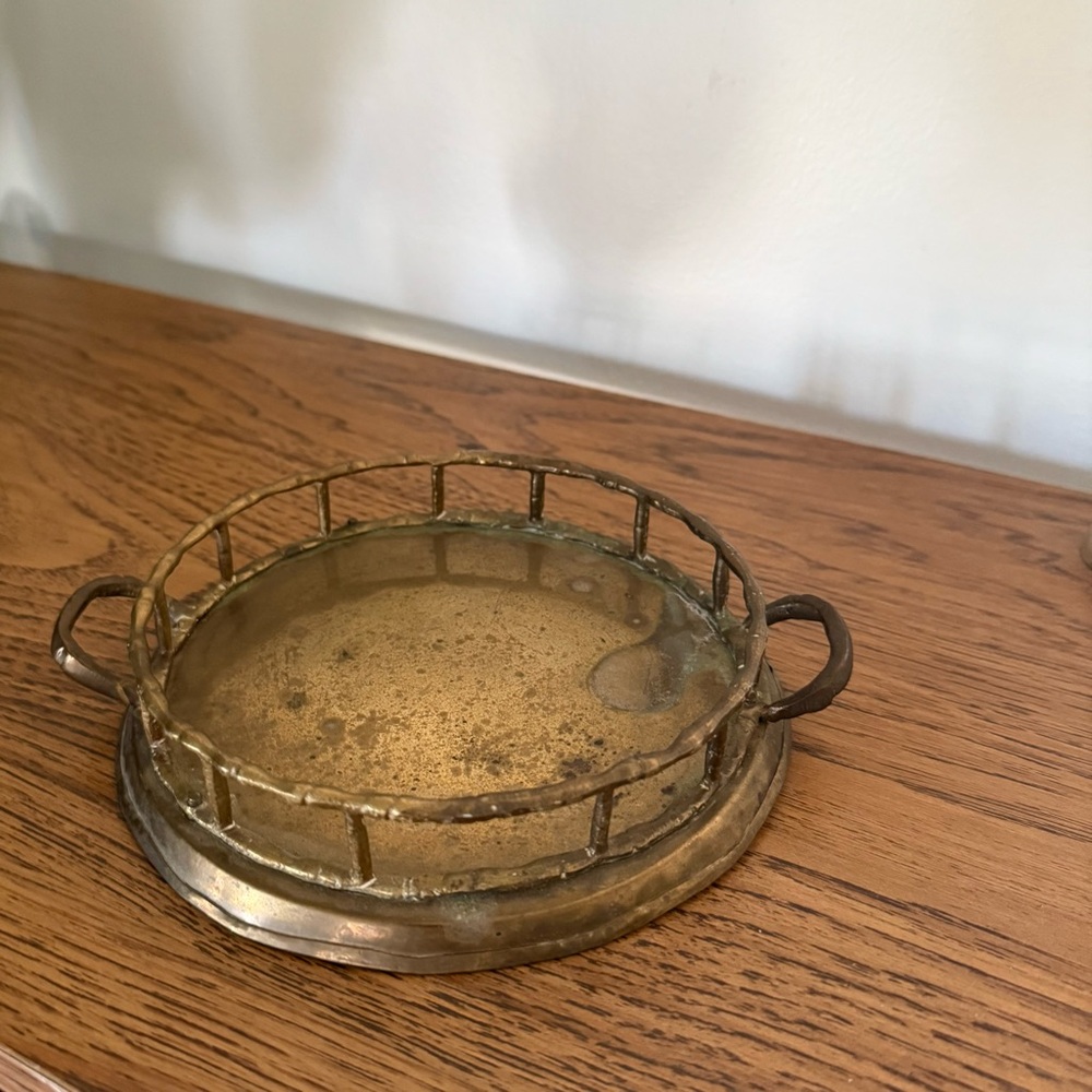 Vintage 6 Inch Faux Bamboo Round Brass Tray with Handles Made In India - Picture 2 of 9